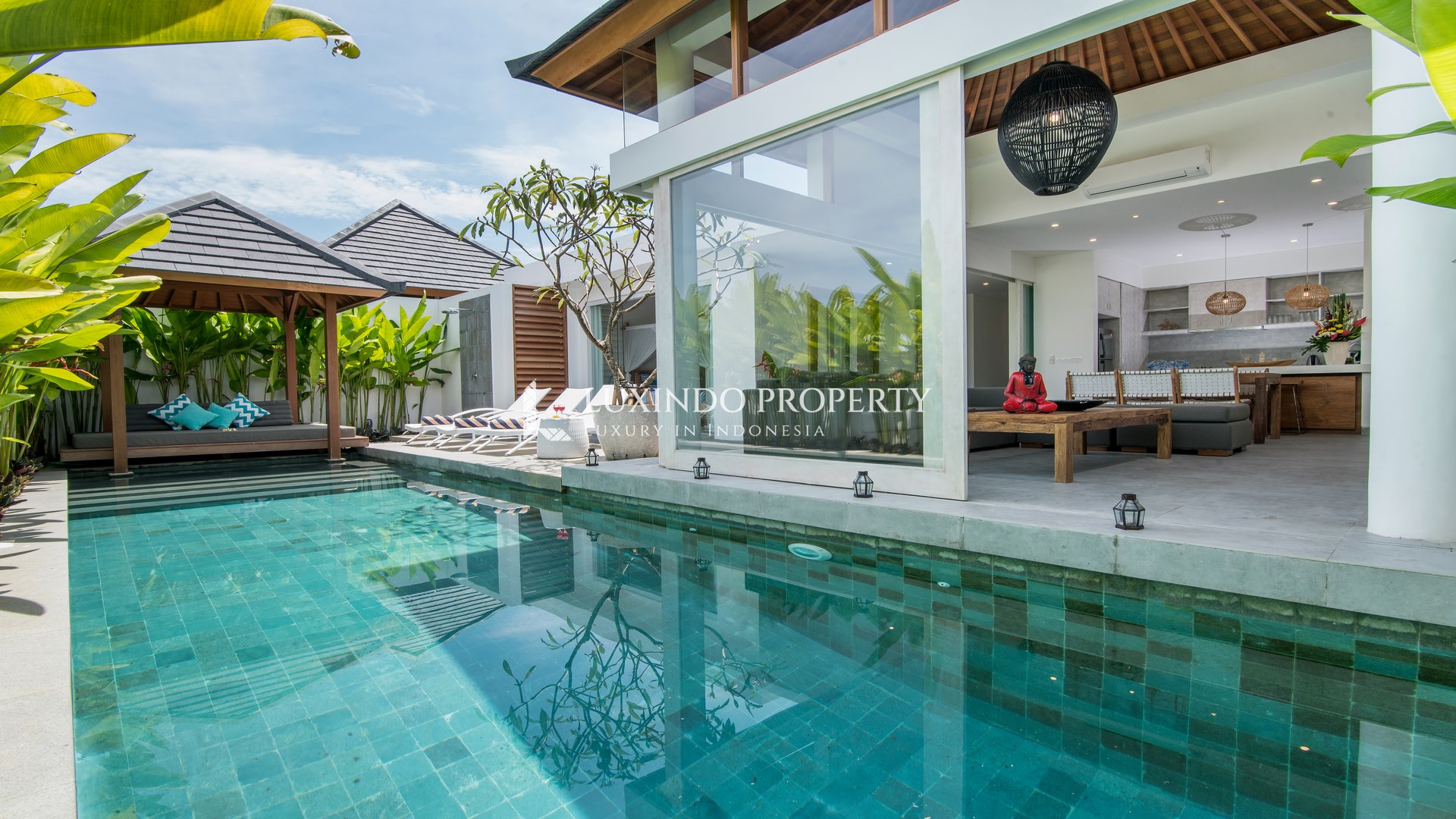 BERAWA - MODERN 2-BEDROOM VILLA FOR LONG TERM RENTAL (RV499)